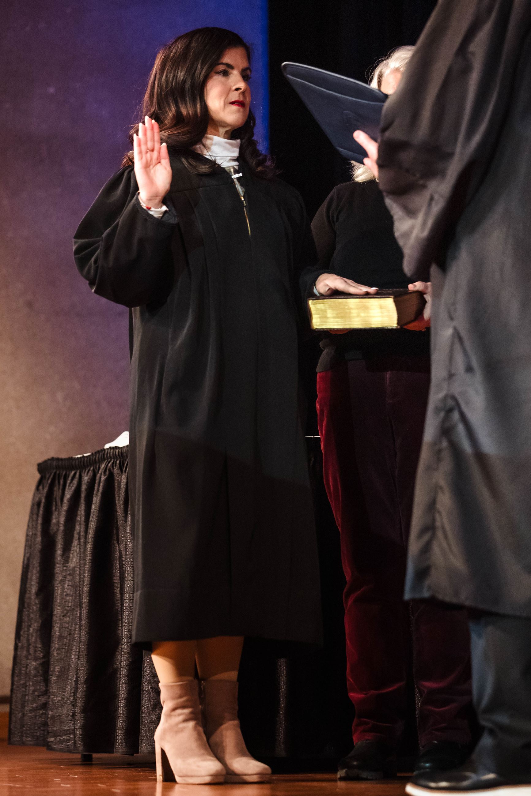 City of Albany, Mayor Applyrs Swearing In 2026-0929