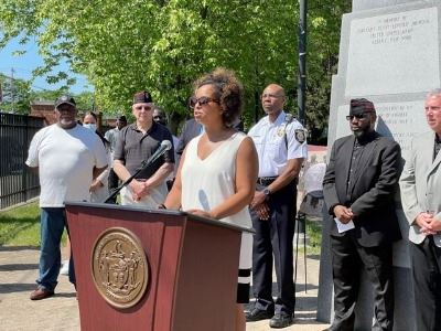 Wallis Howe-Rosenzweig Speaks