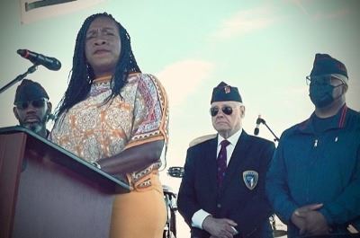 Best Photo of Dr. Robinson at Podium